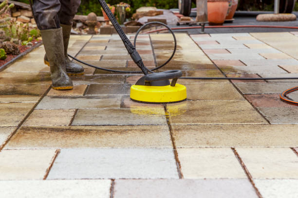 Best Sidewalk and Walkway Cleaning  in Milpitas, CA